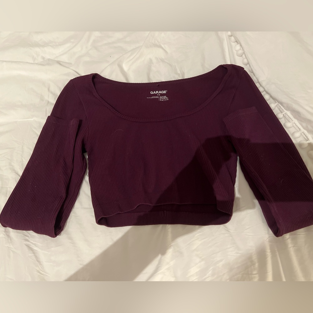 Scoop neck garage long sleeve